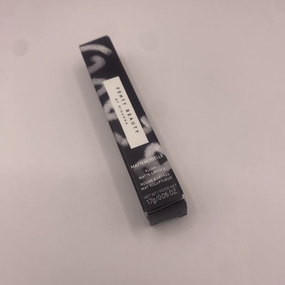 Fenty Beauty‎ Mattemoiselle Plush Matte Lipstick 